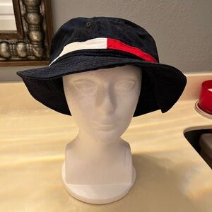 Tommy Hilfiger Dark Blue red/white stripe Bucket Hat USED ONCE